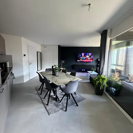 Apartment Modern